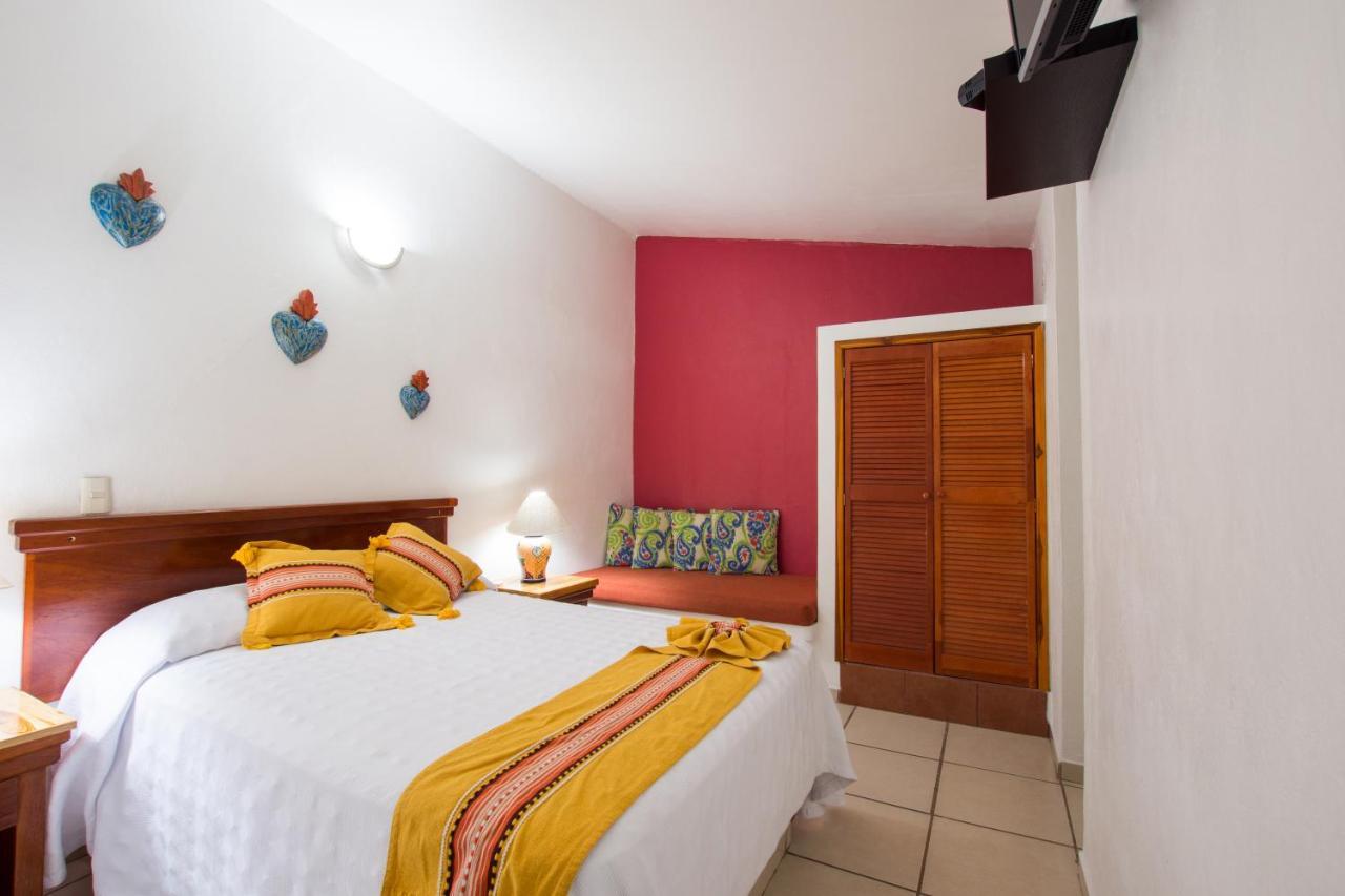 Hotel Meson De Mita Пунта-Мита Экстерьер фото