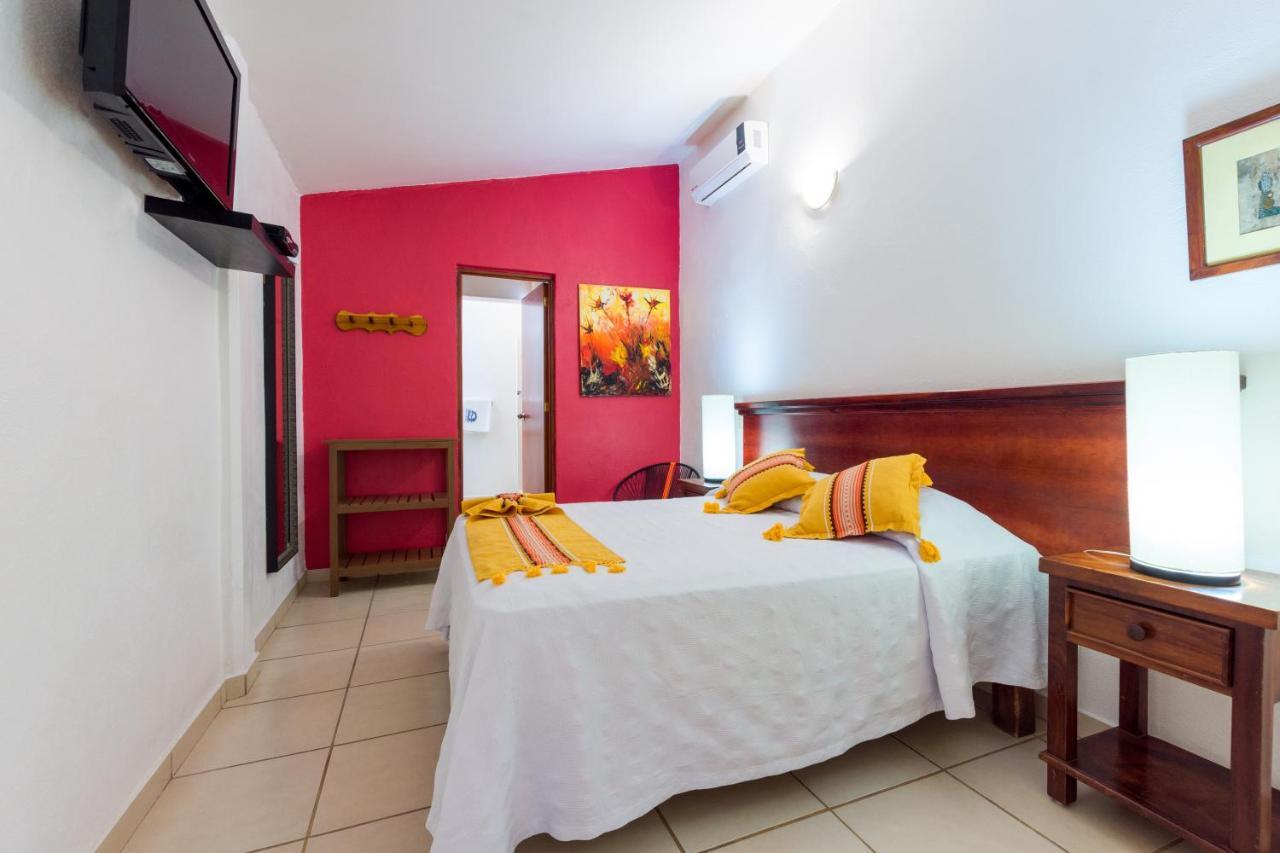 Hotel Meson De Mita Пунта-Мита Экстерьер фото